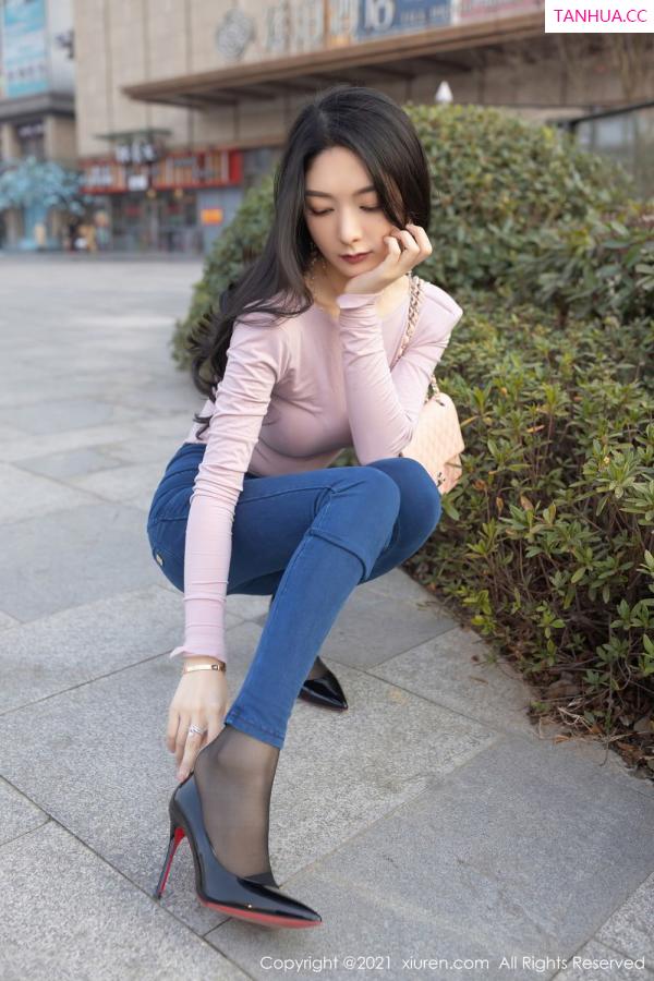 小琪  [XiuRen]高清写真图 2021.03.22 VOL.3227 Angela小热巴第18张图片